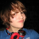 Porno stránky v Británii budú musieť overovať vek návštevníkov